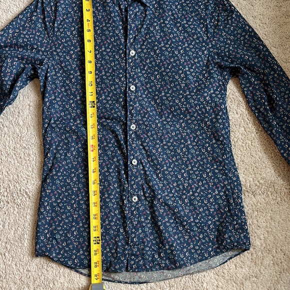 Celio Button-Up Slim Fit (USED) - Picture 6 of 6